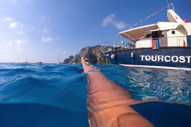 Tour of the Costa degli Dei by boat, 3 hours with aperitif included - Is $54.42 good value?