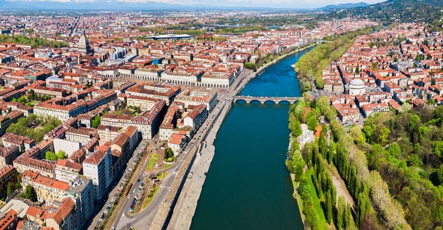 Turin: Torino+Piemonte 2-Day City Card - Cars, coffee, and modern Turin