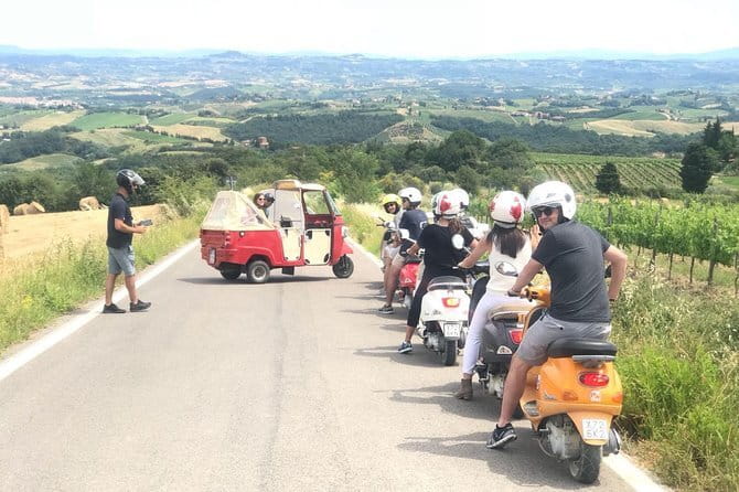 Tuscany Vespa Tour from Florence with Wine Tasting - San Gimignano and Its Medieval Towers