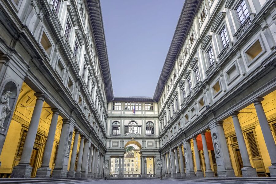 Uffizi Gallery: Small Group Tour - Michelangelo’s Doni Tondo and a Change of Mood