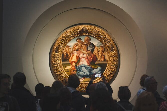 Uffizi Gallery Timed Entry Admission Tickets - Entering the gallery and handling the security line