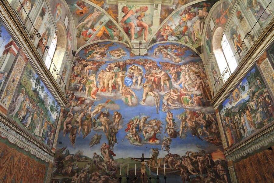 Vatican City: 24-Hour City Card - Seeing Rome from the open-top bus