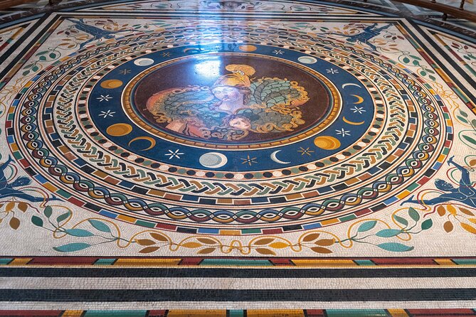 Vatican Museums, Sistine Chapel and St. Peter's Basilica Tour - How the guides shape the visit