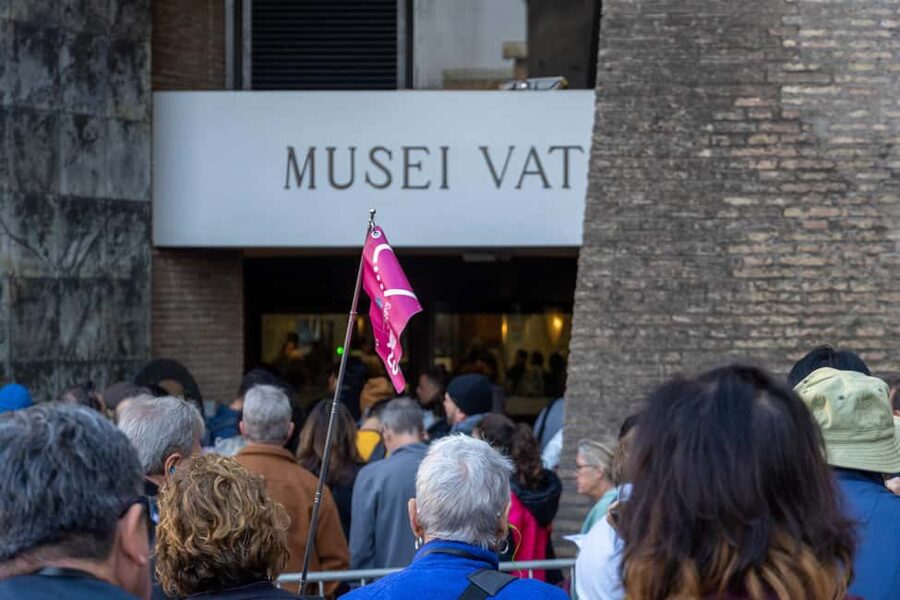 Vatican Museums & Sistine Chapel Skip-the-Ticket-Line Tour - Key points to know before you book