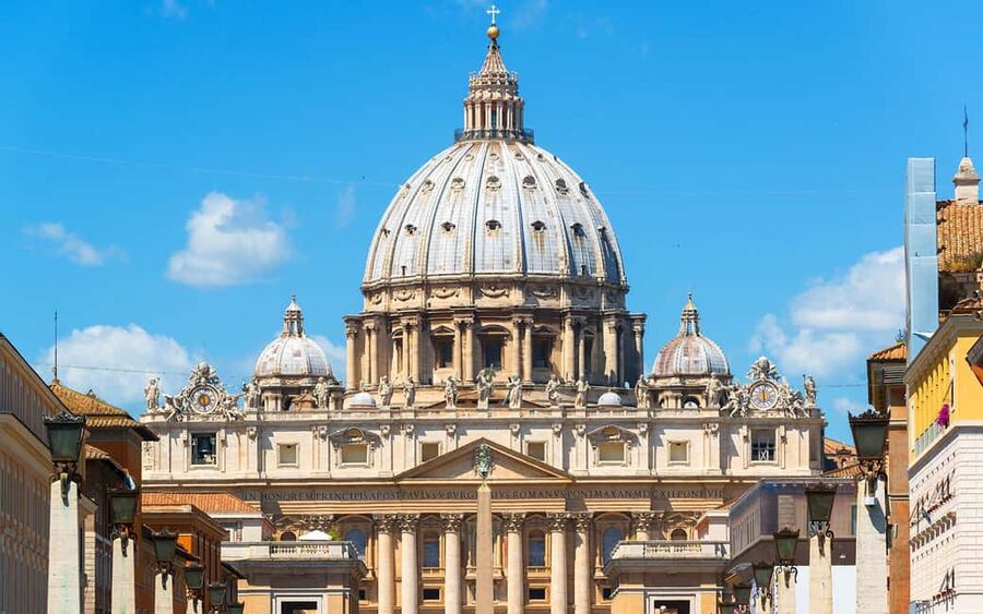 Vatican Museums, Sistine Chapel & St Peter's Basilica Tour - Crowds, headsets, and the real pace