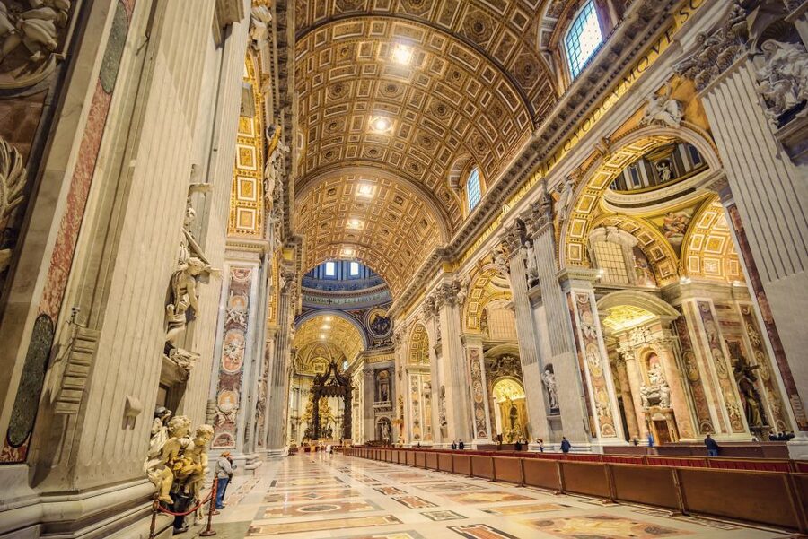 Vatican: Sistine Chapel and Vatican Museums Guided Tour - Crowds, timing, and the pace of the visit