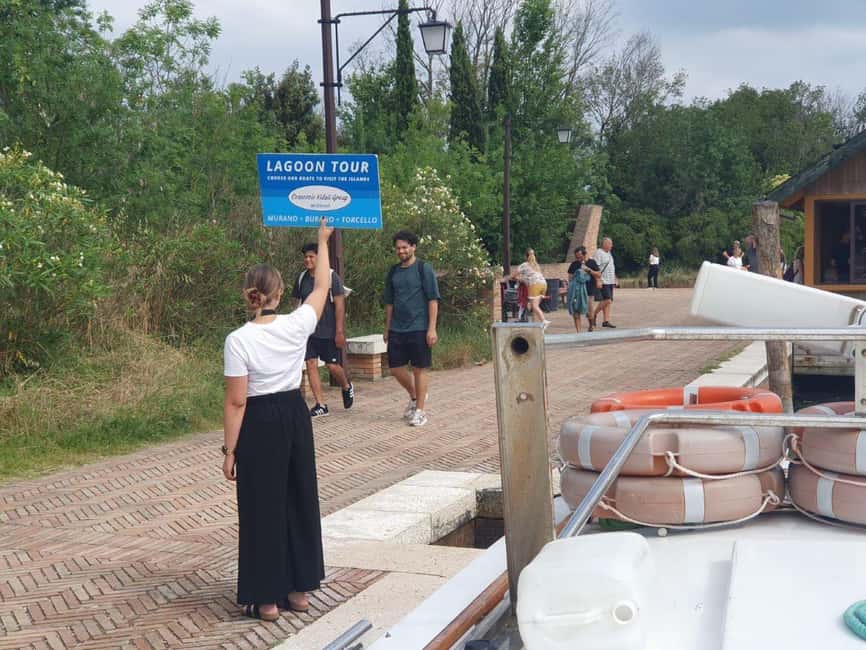 Venetian Lagoon Tour: Visit Murano, Burano and Torcello - Simple ways to make the day better