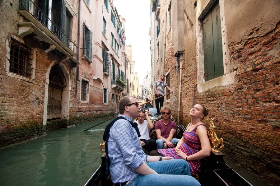 Venetian Private Sandolo tour - The best time to take the ride