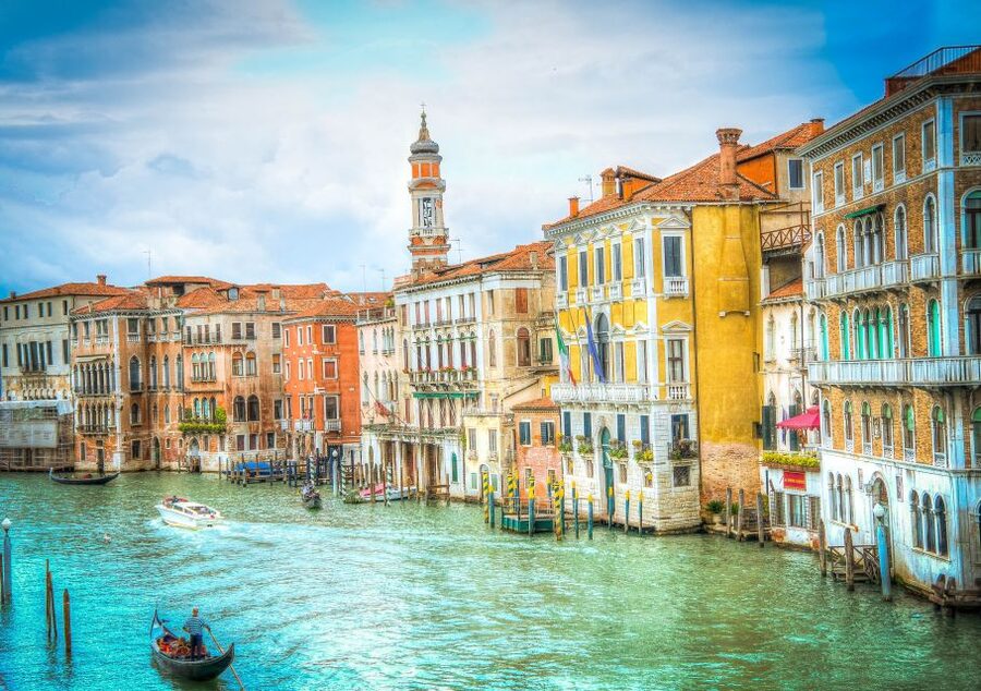 Venetian Private Sandolo tour - Who should book this sandolo ride?