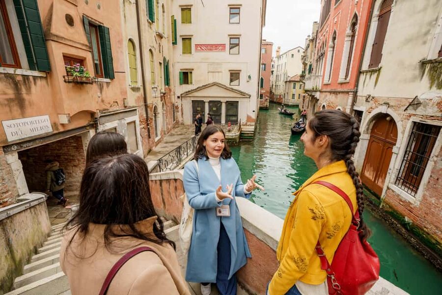 Venice: Cicchetti, Spritz, and Wine Tour in Ghetto Ebraico - At a glance: what makes this tour worthwhile