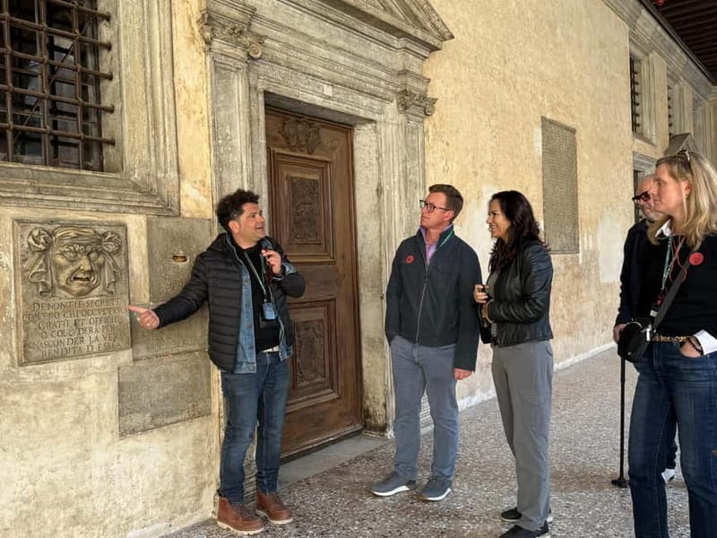 Venice: Doge Palace Guided Tour & Secret Itineraries Option - Royal Palace, Correr Museum, and extra access