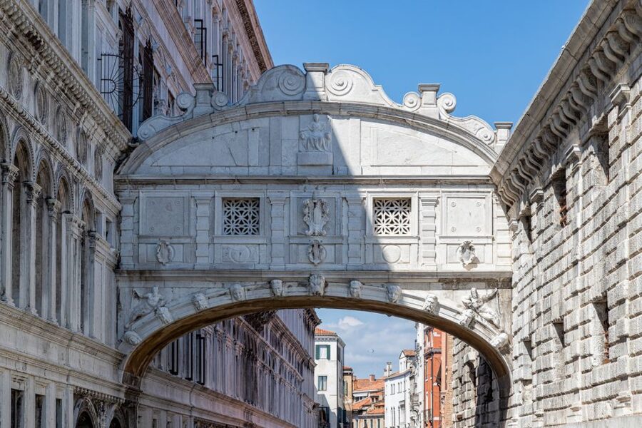 Venice: Doge's Palace Reserved Entry Ticket - The armoury and prison route