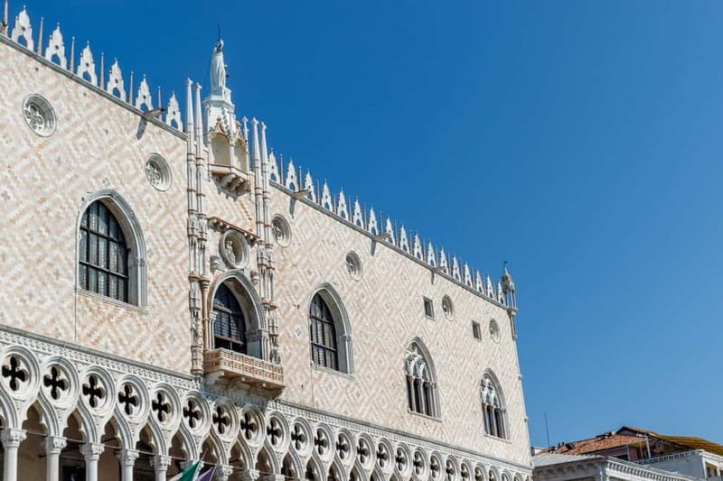 Venice: Doge's Palace, St Mark's Basilica, and Pala d'Oro - Crossing the Bridge of Sighs