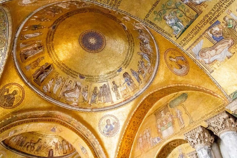 Venice: Doge's Palace, St Mark's Basilica, and Pala d'Oro - Handling Venice’s heat, crowds, and pace