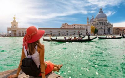Gondola Tour under the Bridge of Sighs & Audio Guide