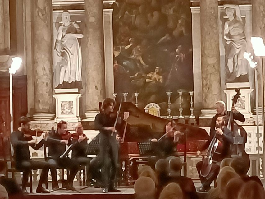 Venice: Interpreti Veneziani Concert at Church of San Vidal - What the musicians bring to the performance