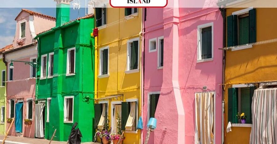 Venice Islands: Murano Glass & Burano Colors Guided Visit - Murano glass, from furnace to finished piece