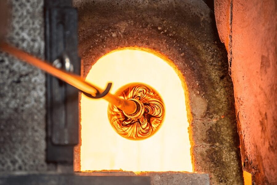 Venice Islands: Murano Glass & Burano Colors Guided Visit - The guides make a real difference