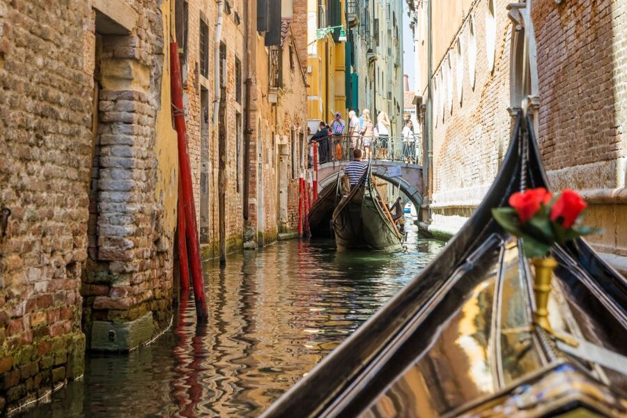 Venice: Shared Gondola Ride Across the Grand Canal - FAQ