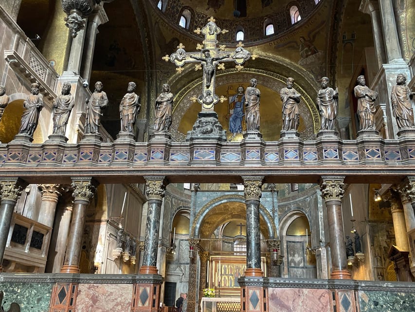 Venice: St. Mark's Basilica & Doge's Palace Tour with Ticket - The Bridge of Sighs and the prison story