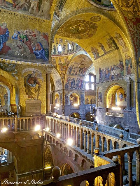 Venice: St. Mark's Basilica Skip-the-Line Entry & Audioguide - Reading the golden mosaics