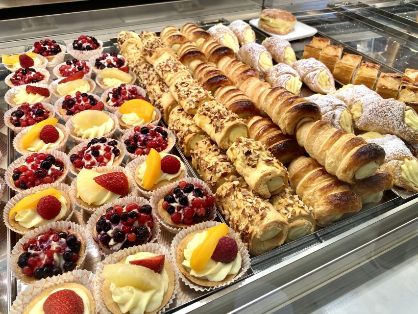 Venice: Street Food Tour with a Local Guide and Tastings - Rialto Bridge and the morning market