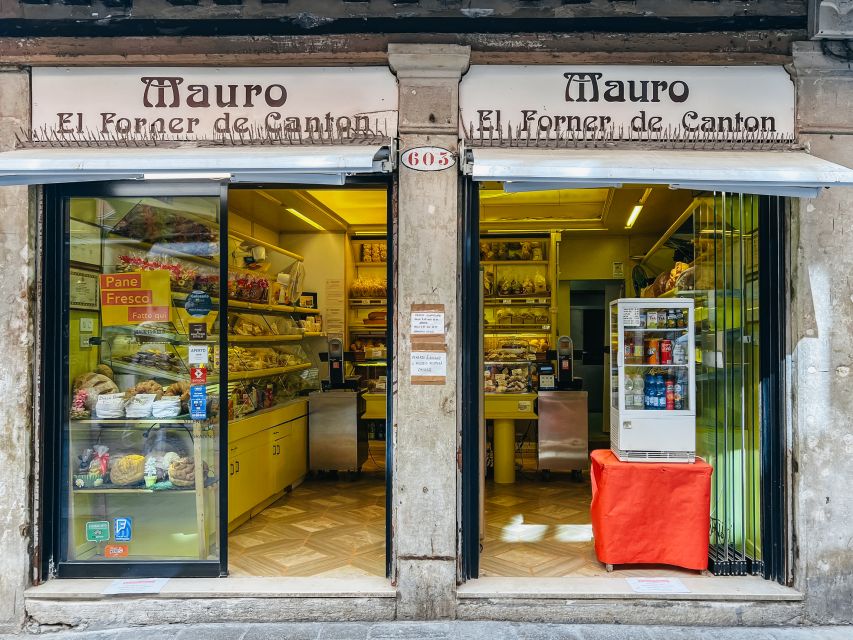 Venice: Street Food Tour with a Local Guide and Tastings - Cicchetti in the city’s bàcari