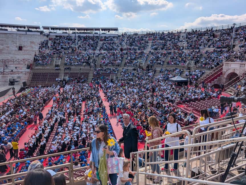 Verona: Arena di Verona Opera Ticket - The evening schedule and ticket collection
