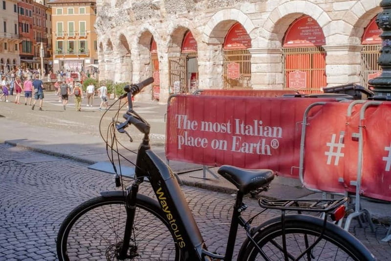 Verona: Classic and Hidden Gems Bike Tour - Why a bike is a smart way to meet Verona
