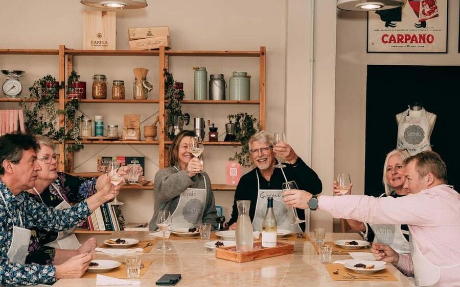 Verona: Hands-on Fresh Pasta and Tiramisù Cooking Class - The social side of a small Verona class