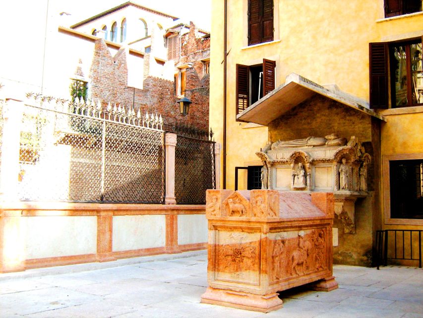 Verona: History and Hidden Gems Guided Walking Tour - Roman Verona along the Corso