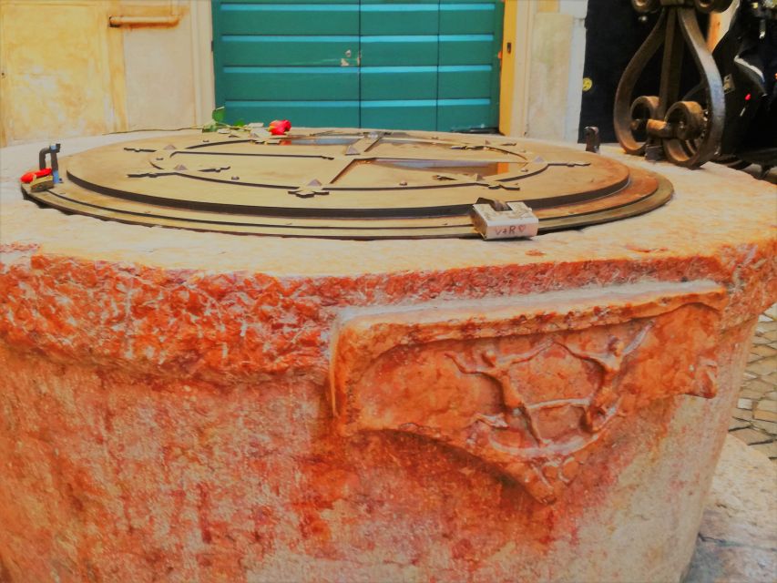 Verona: History and Hidden Gems Guided Walking Tour - Santa Anastasia and the quieter river views