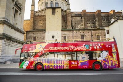 Hop-on Hop-off Tour 24 or 48-Hour Ticket